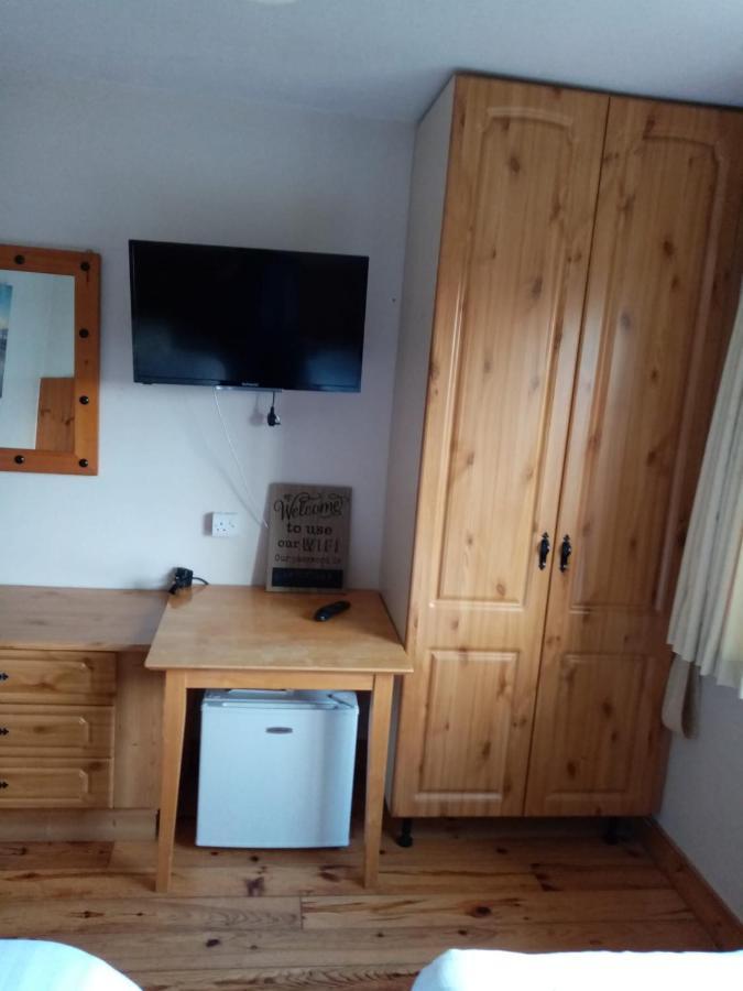 エニス Parnell House Bed & Breakfast エクステリア 写真